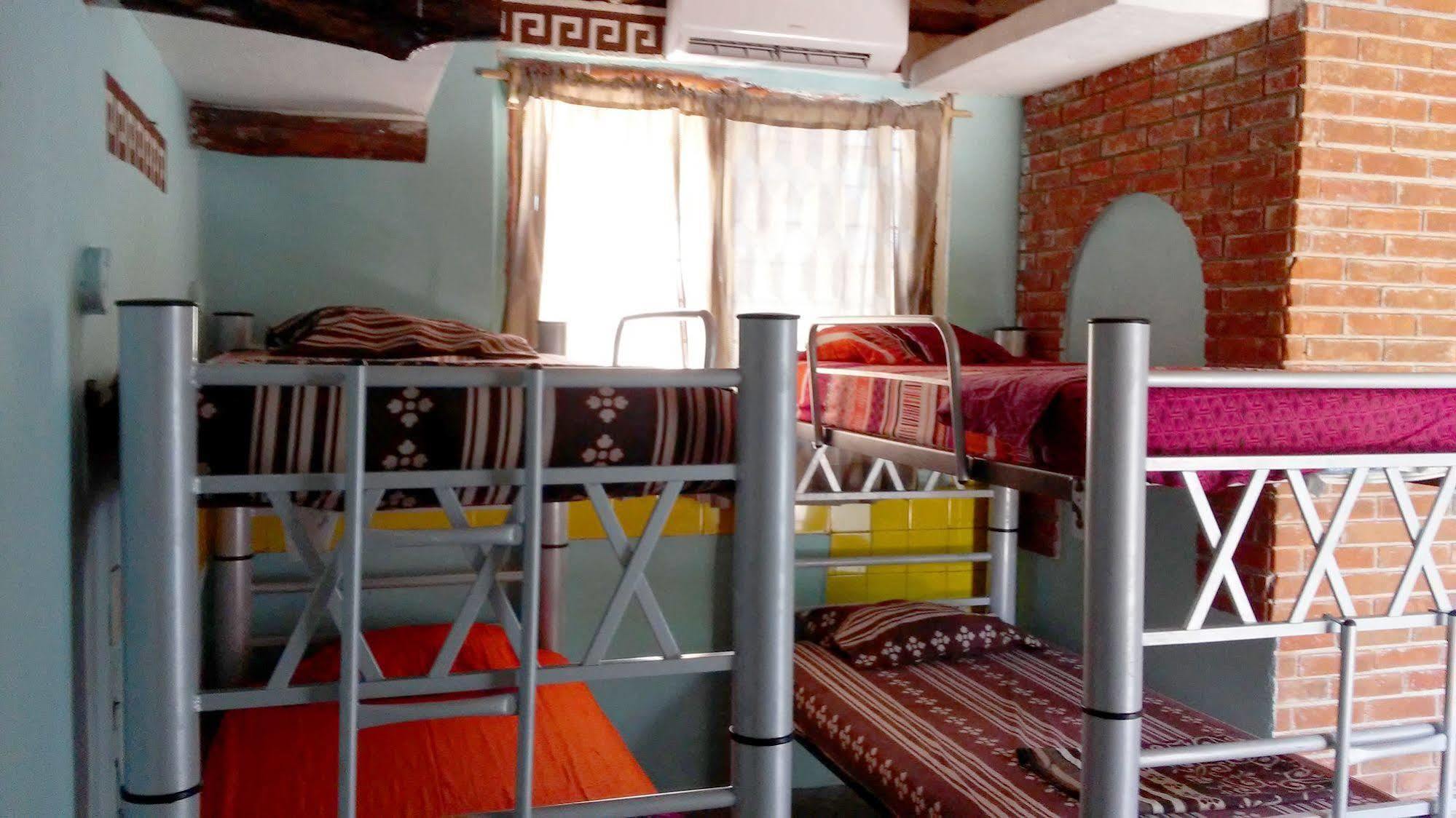Mayan Hostel Cancun Ngoại thất bức ảnh