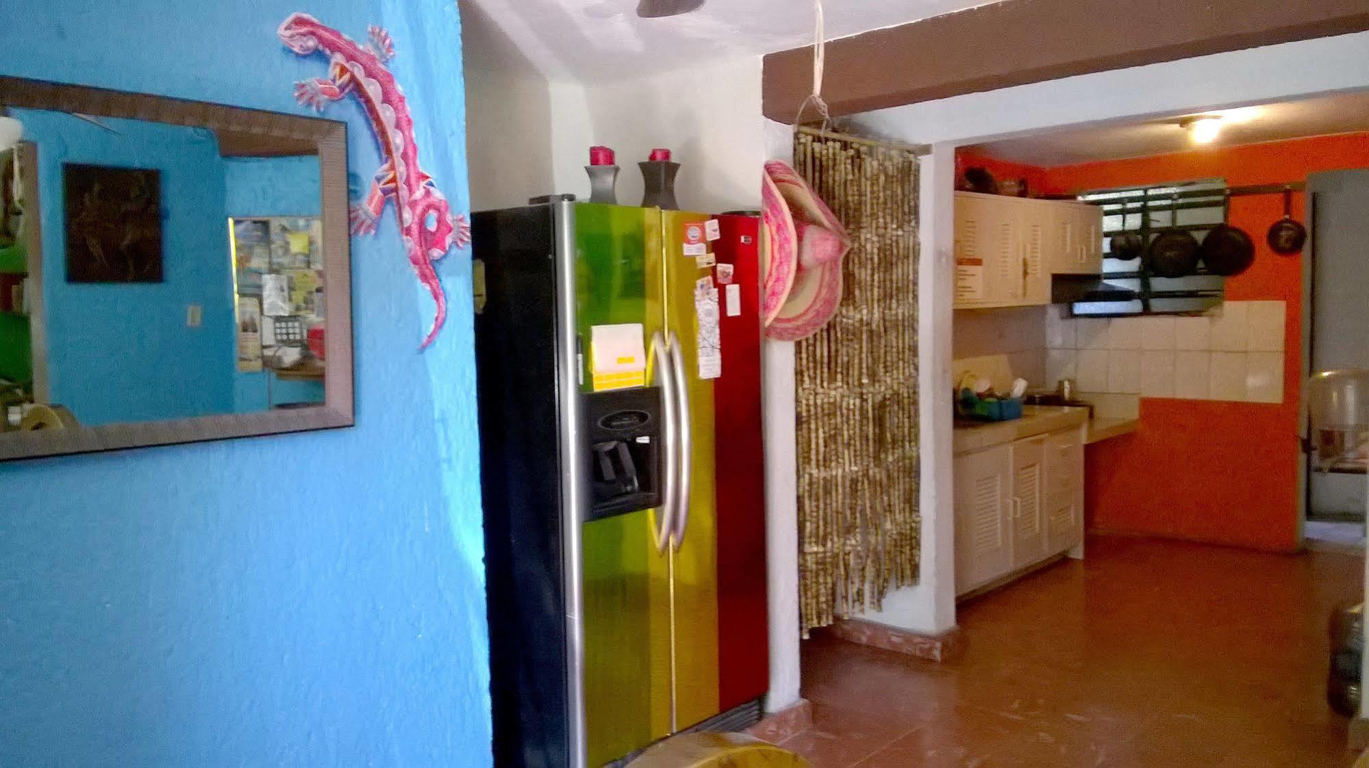 Mayan Hostel Cancun Ngoại thất bức ảnh