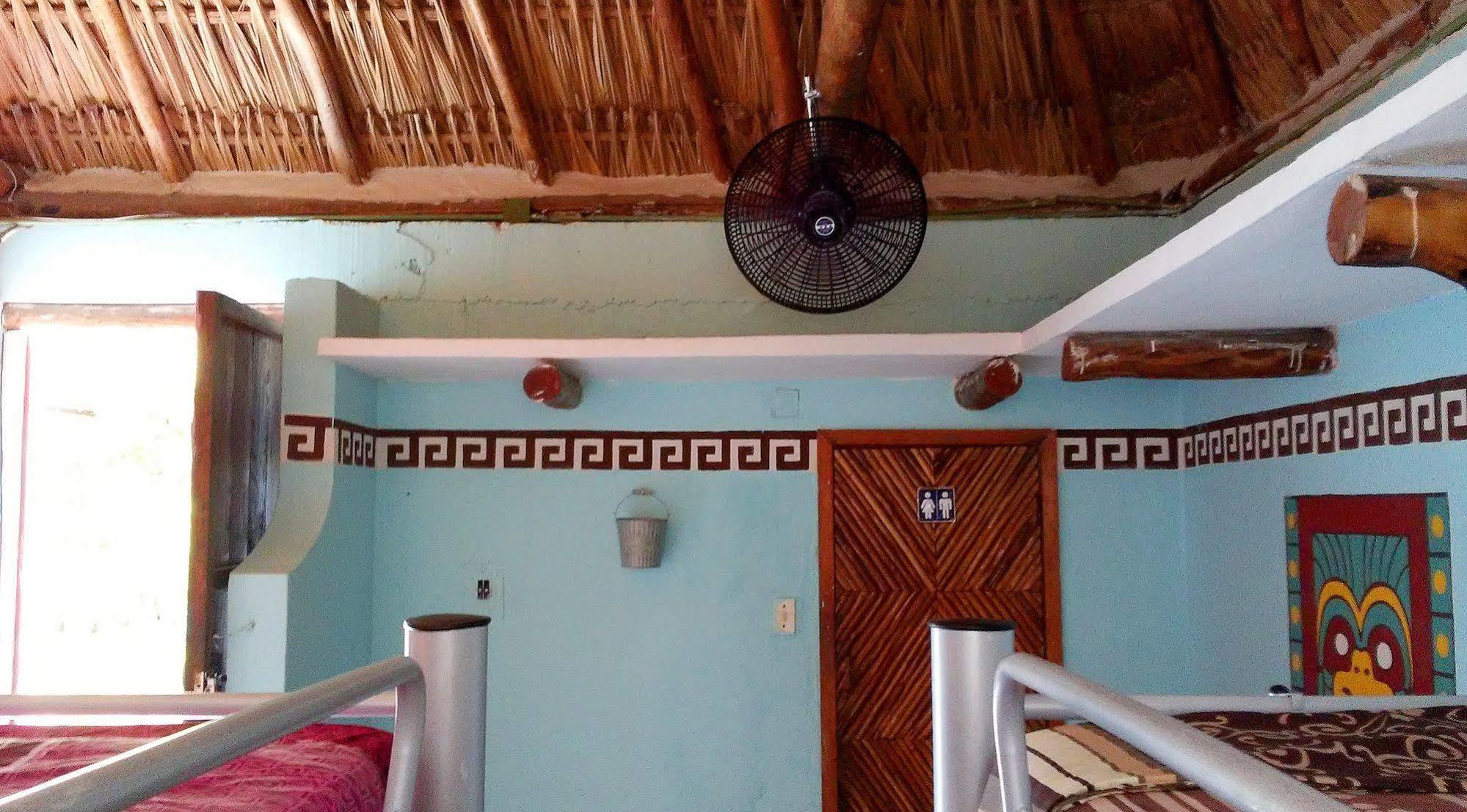 Mayan Hostel Cancun Ngoại thất bức ảnh